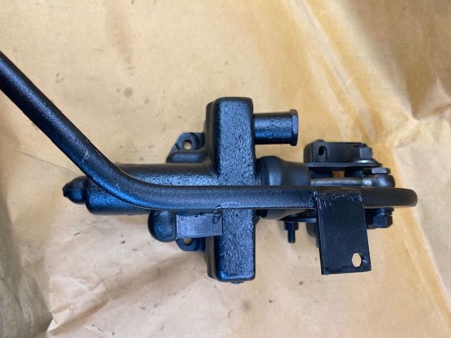 Clutch master cylinder 1968 international truck