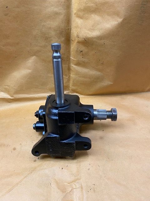 1966 Willys gladiator Gemmer steering gear